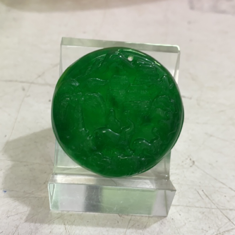 171  绿圆山水吊坠牌