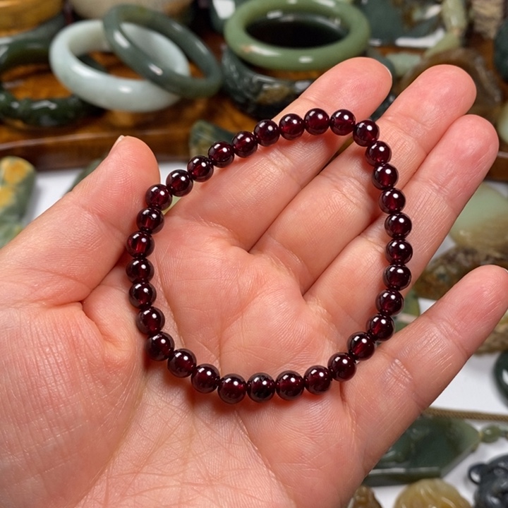 和田玉（糖玉）未镶嵌手镯