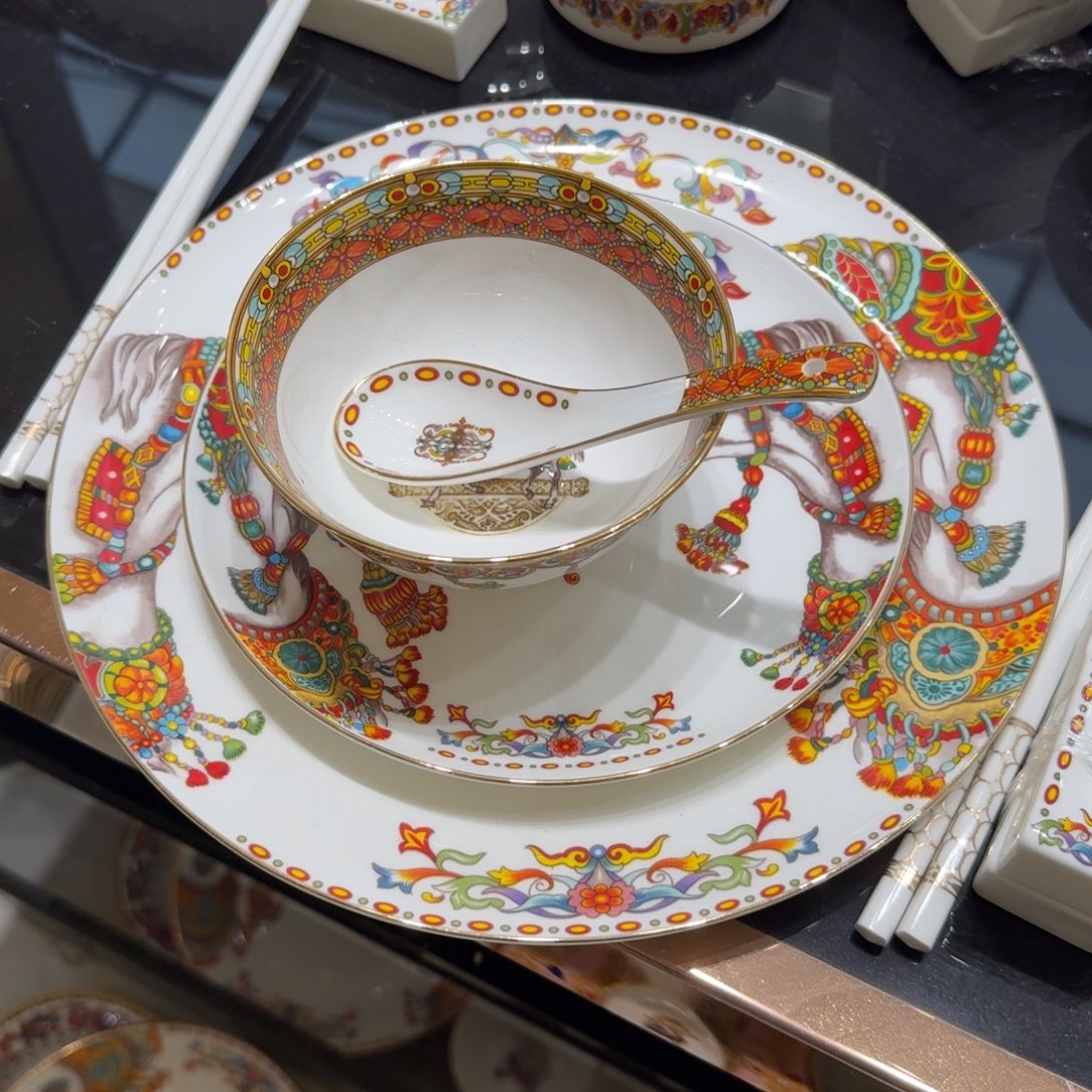 搪瓷骨瓷餐具高温陶瓷工厂清