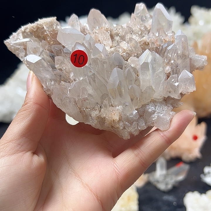 未镶嵌水晶珠宝半成品