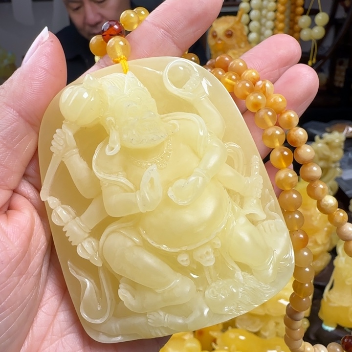 蜜蜡珠宝奇石未镶嵌