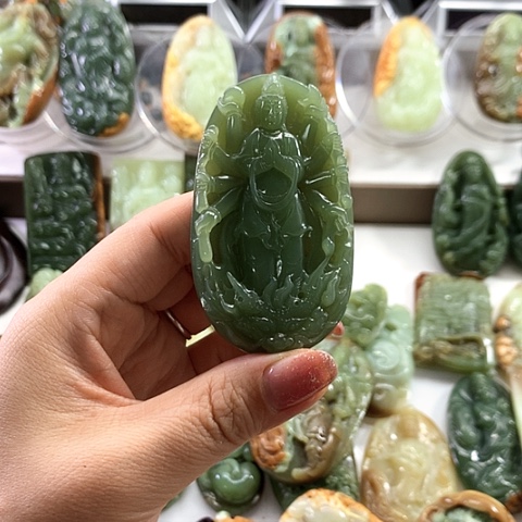 岫岩河磨玉（透闪石质玉）未镶嵌挂件