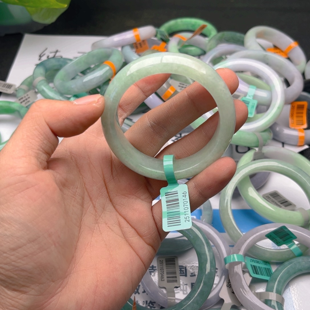 未镶嵌手镯翡翠5354。114