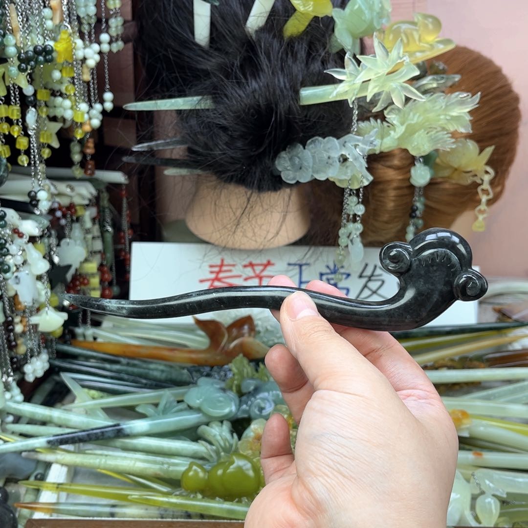 蛇纹石玉发饰未镶嵌长度20厘米左右