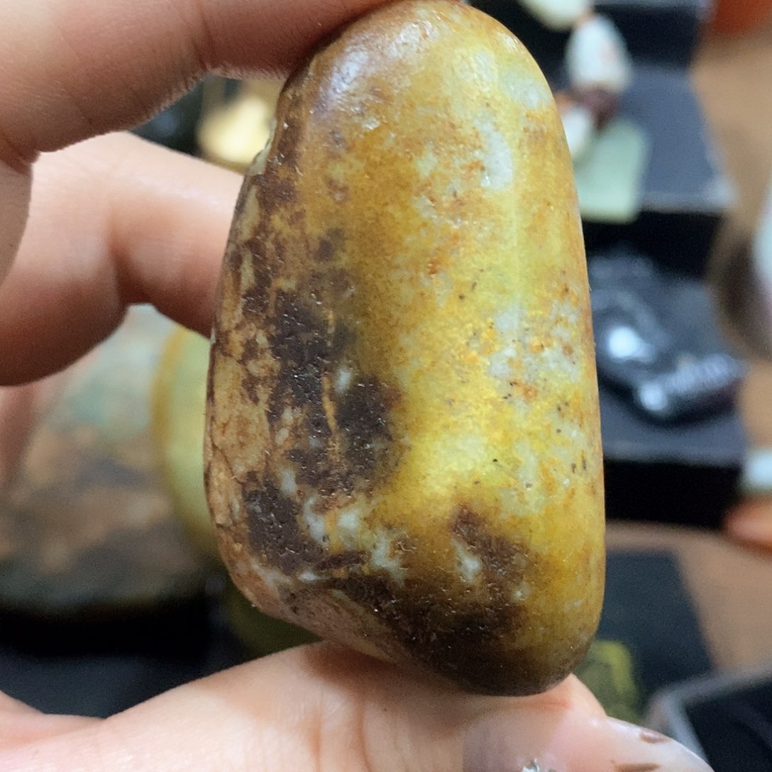 未镶嵌和田玉（子料）把件