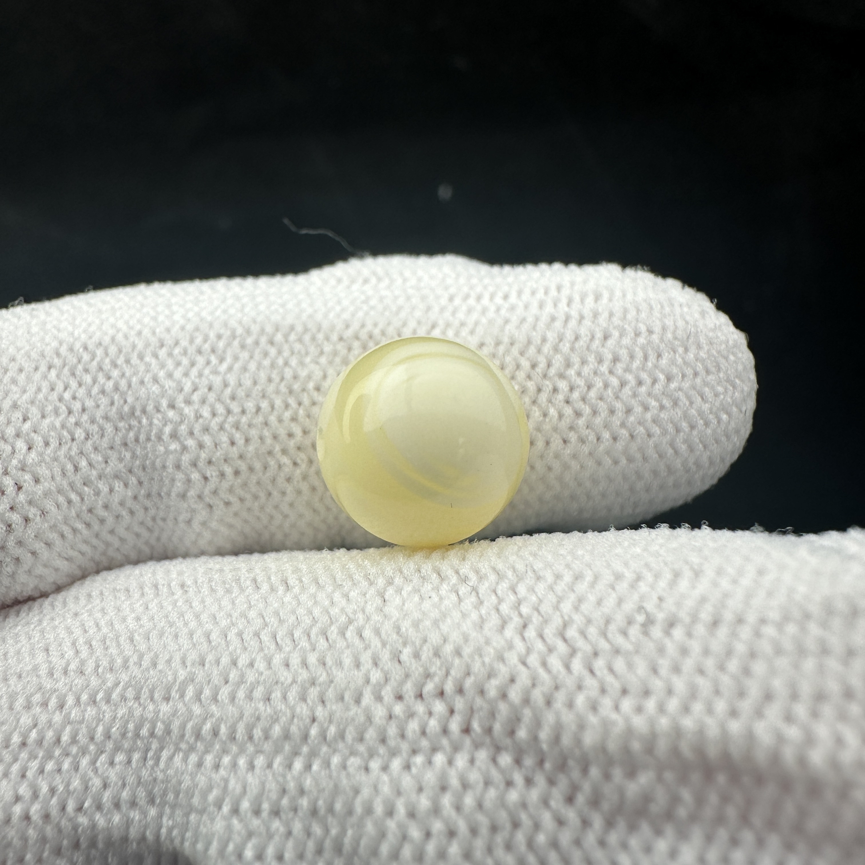 A3541天然原矿蜜蜡 白蜜圆珠10.5mm 一物一图假一罚十