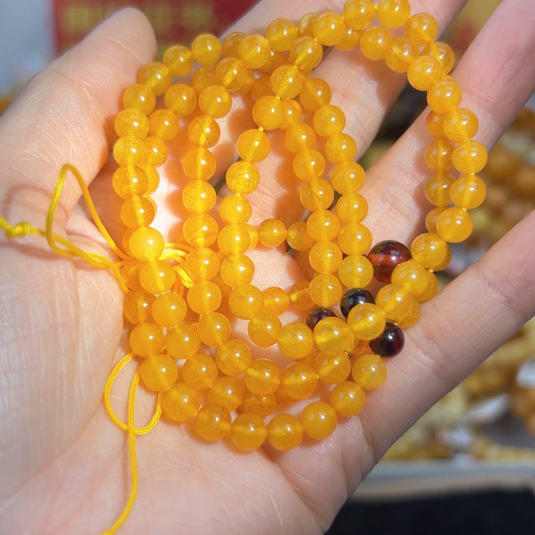 琥珀珠宝奇石未镶嵌