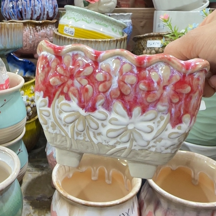 凑9块包邮，有孔，陶瓷花盆