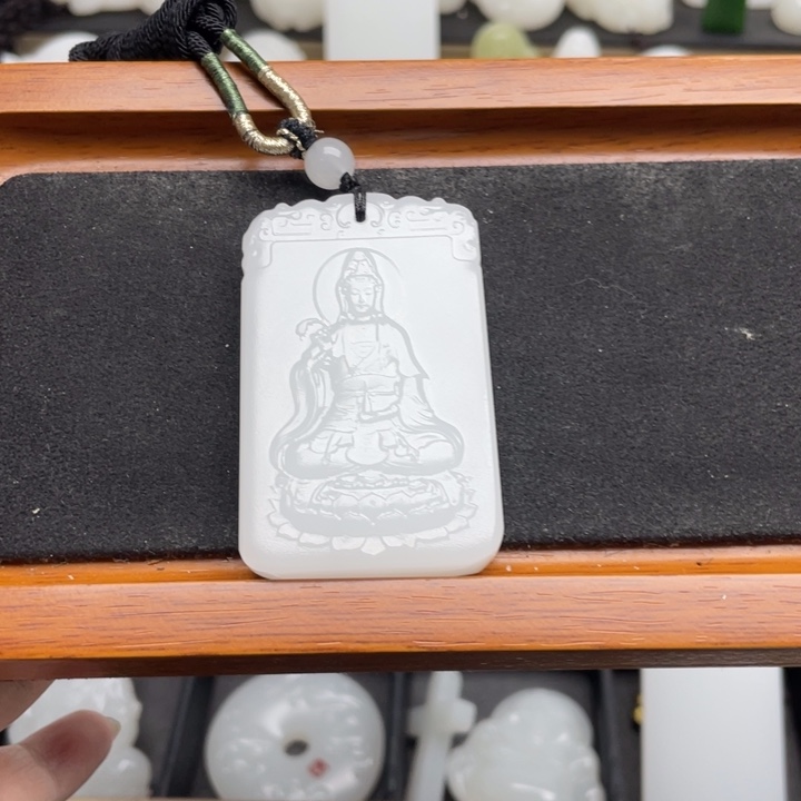 砖雕杨柳净瓶观音