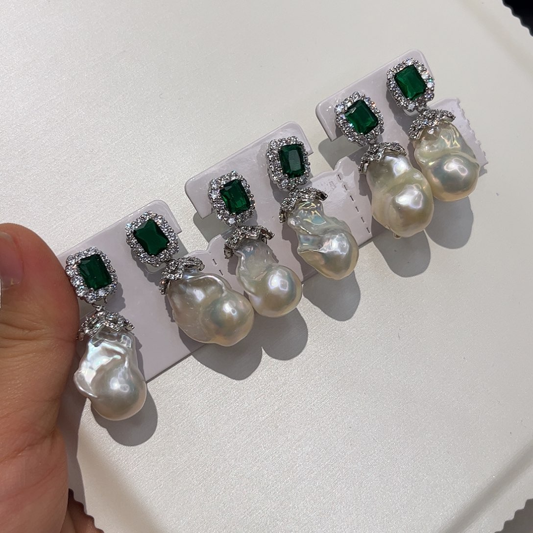 合金淡水珍珠耳饰