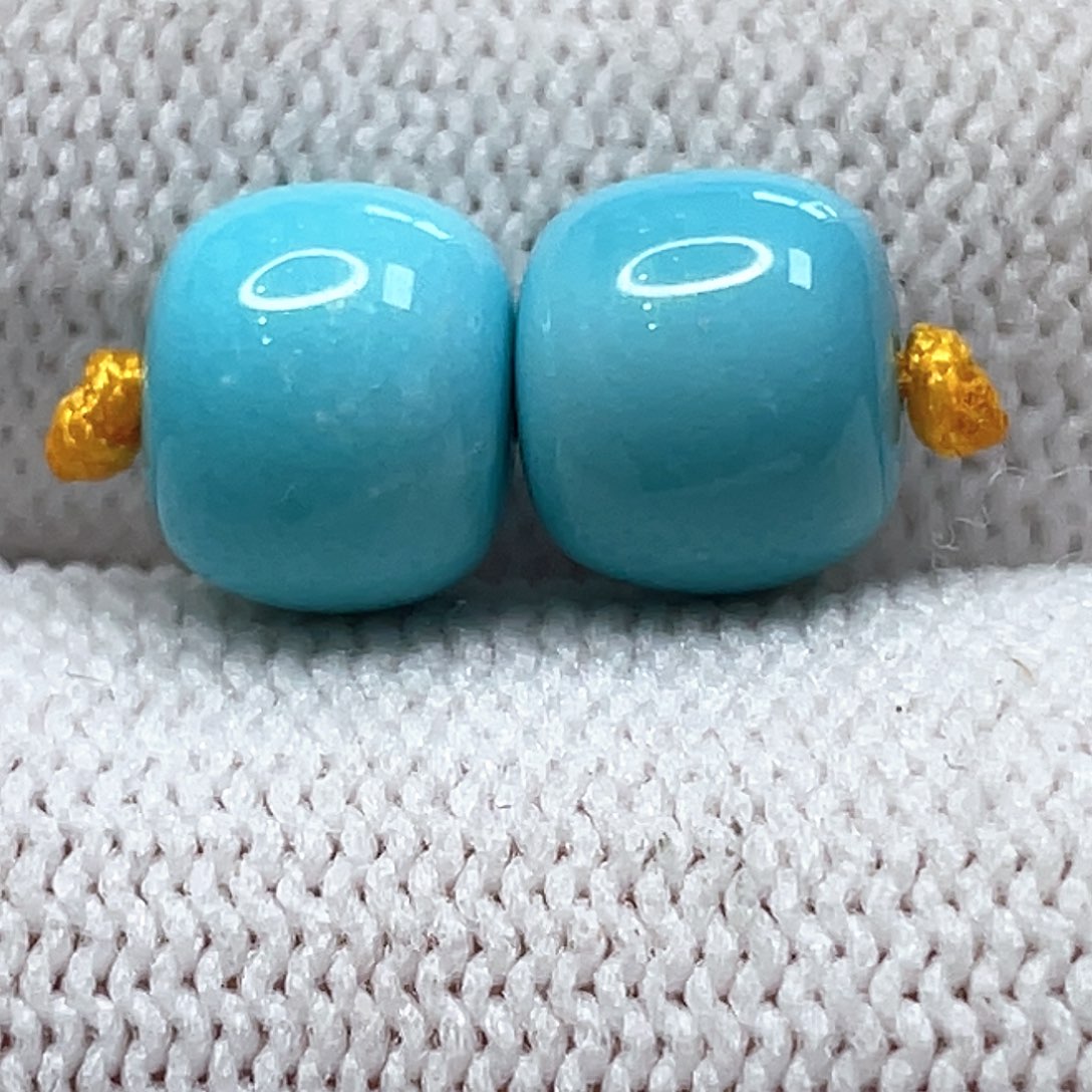 绿松石未镶嵌颈饰