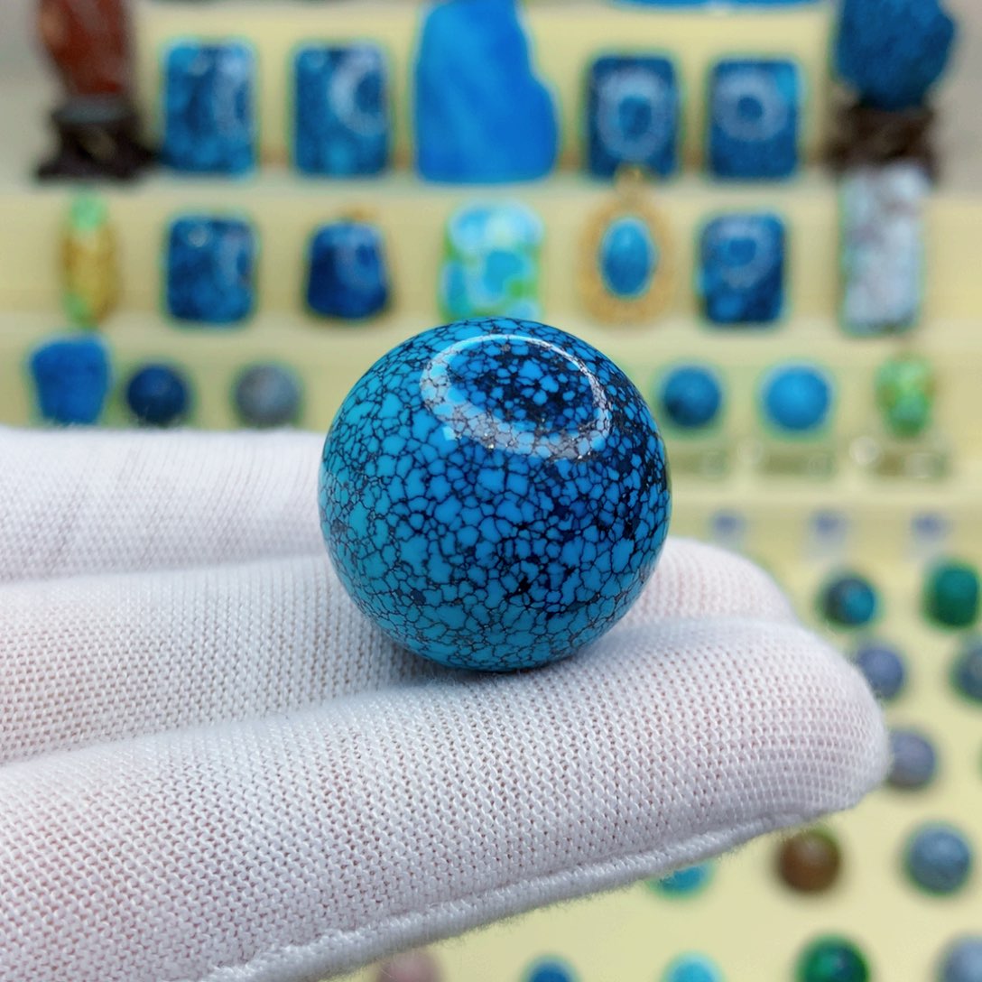 绿松石绿松石未镶嵌