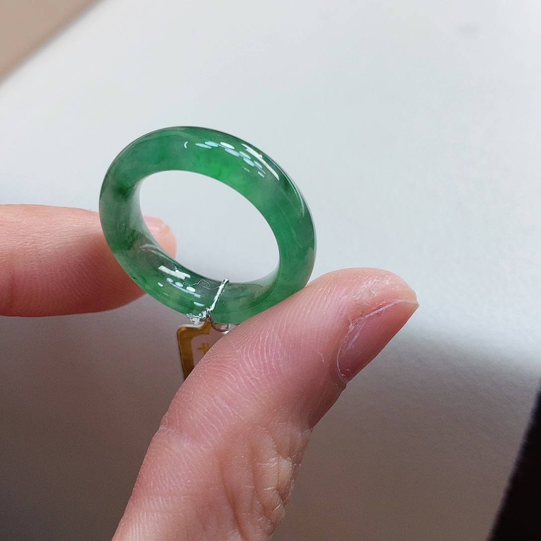 翡翠戒指未镶嵌14-15号