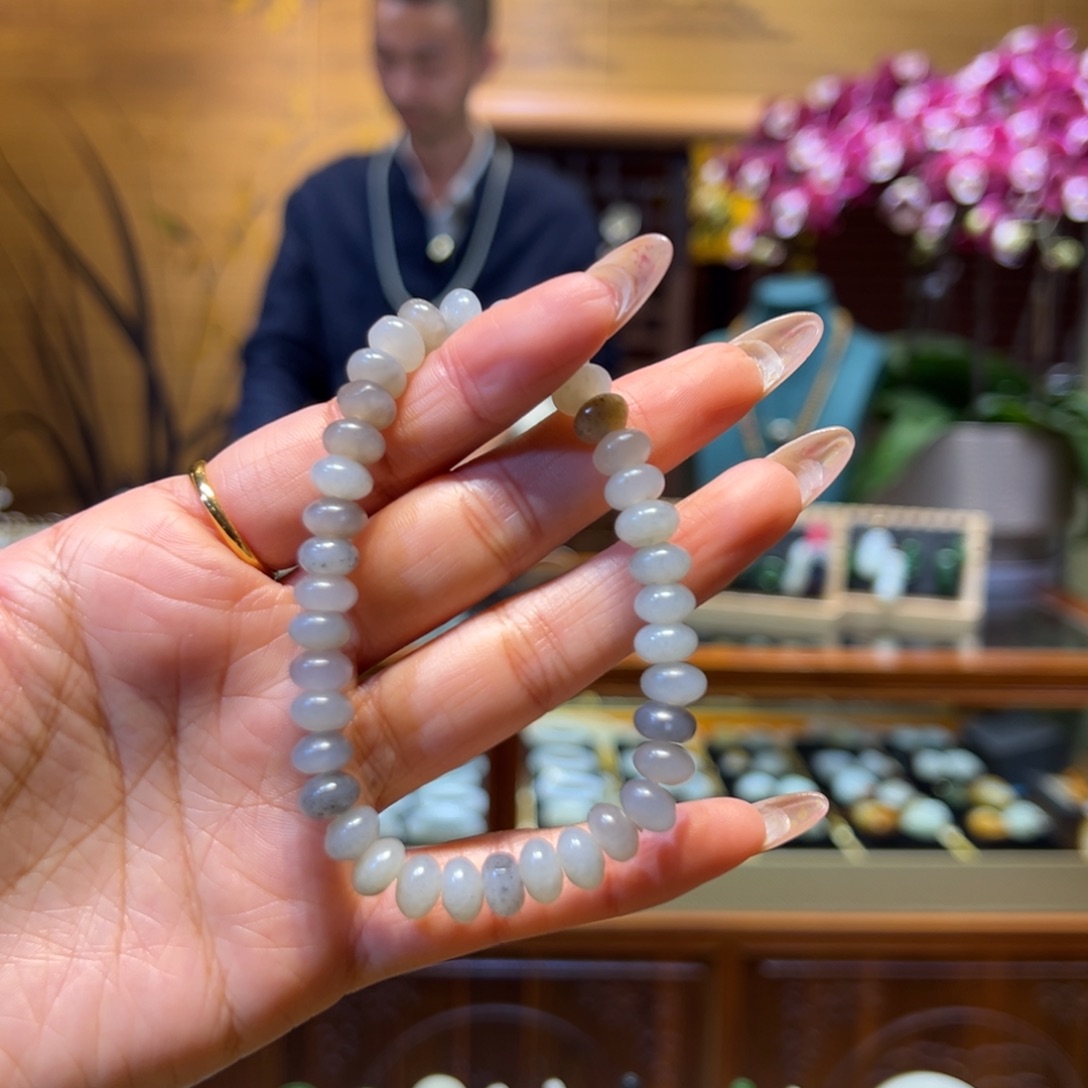 和田玉手链未镶嵌