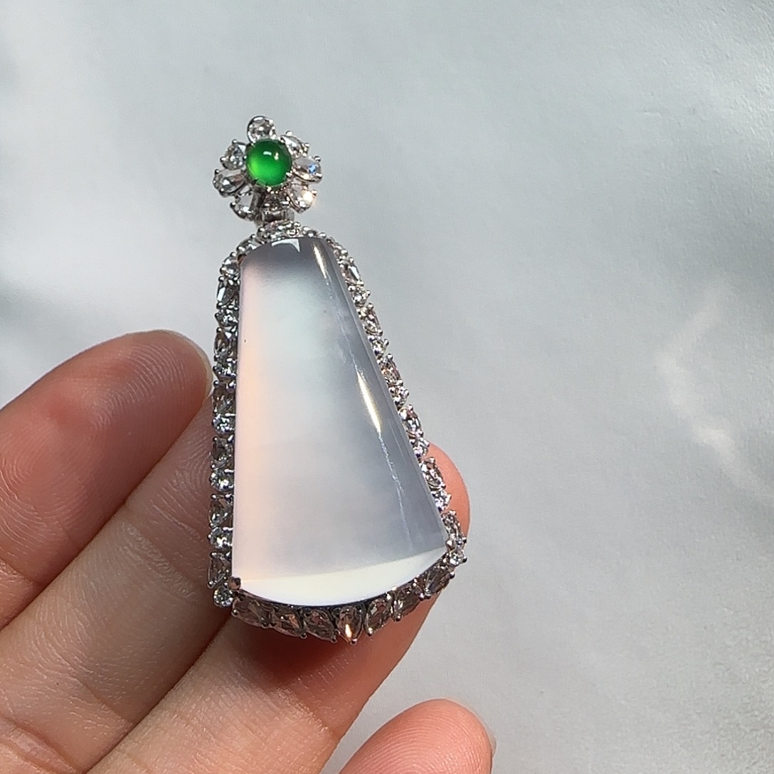 翡翠18K金镶嵌吊坠(不含链)无事牌