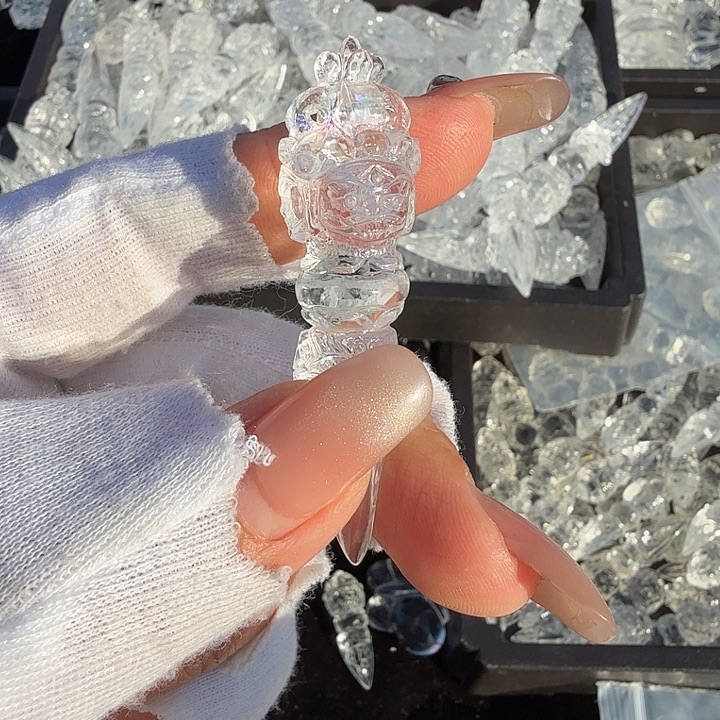 是****未镶嵌车挂水晶水晶