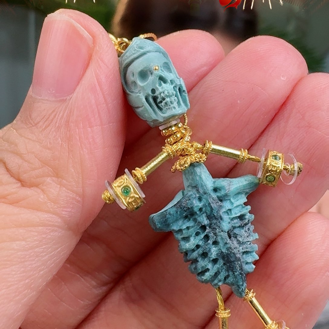 绿松石珠宝奇石18K金镶嵌