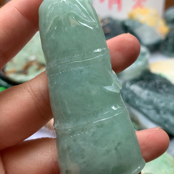 翡翠颈饰未镶嵌保真天然A货翡翠