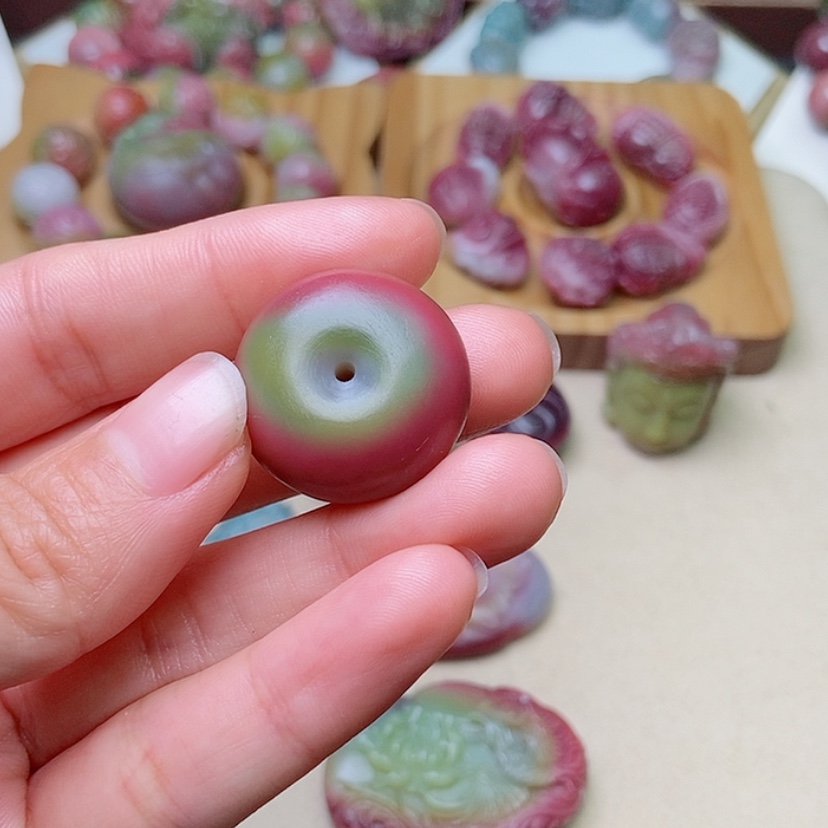 【闪购商品】未镶嵌玛瑙/玉髓珠宝半成品莲*净盐源玛瑙定制