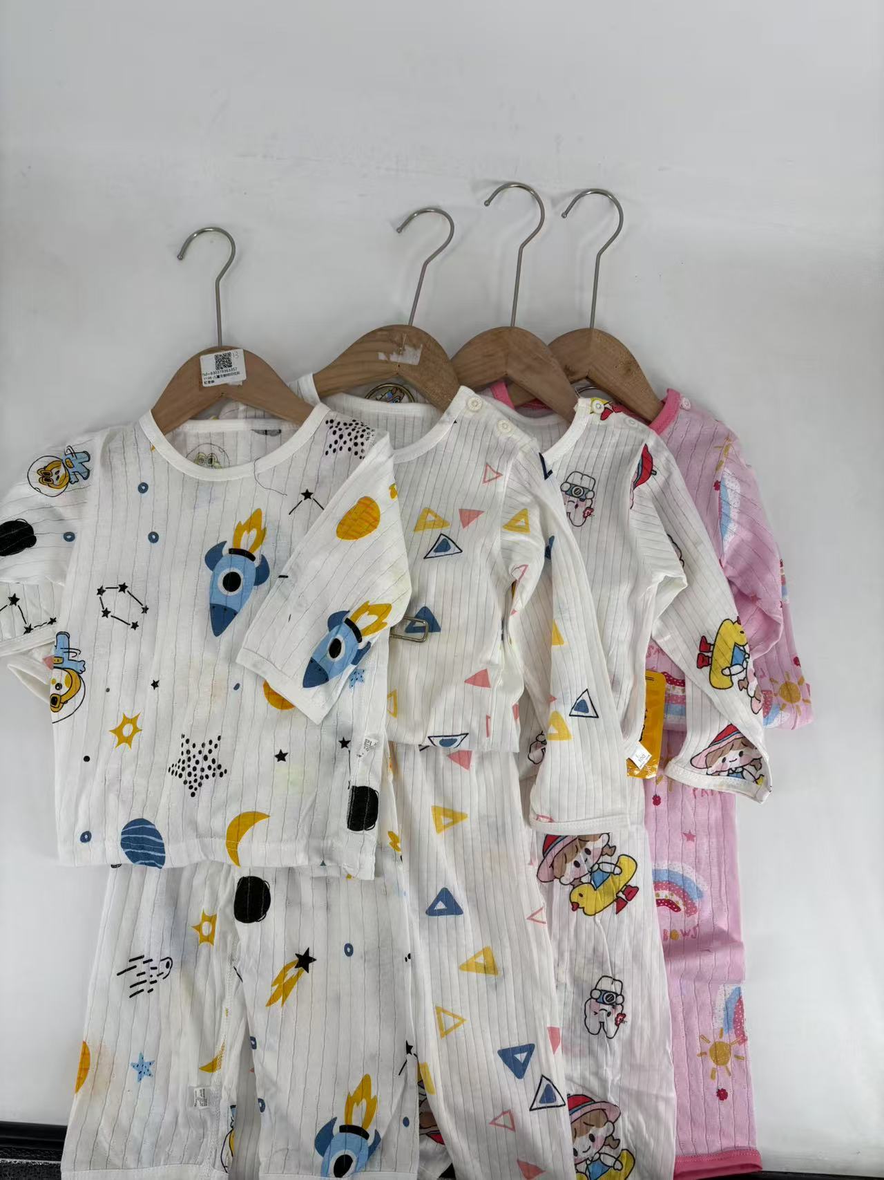 Z109-YSM纯棉坑条套装(颜色花型七分九分混发）