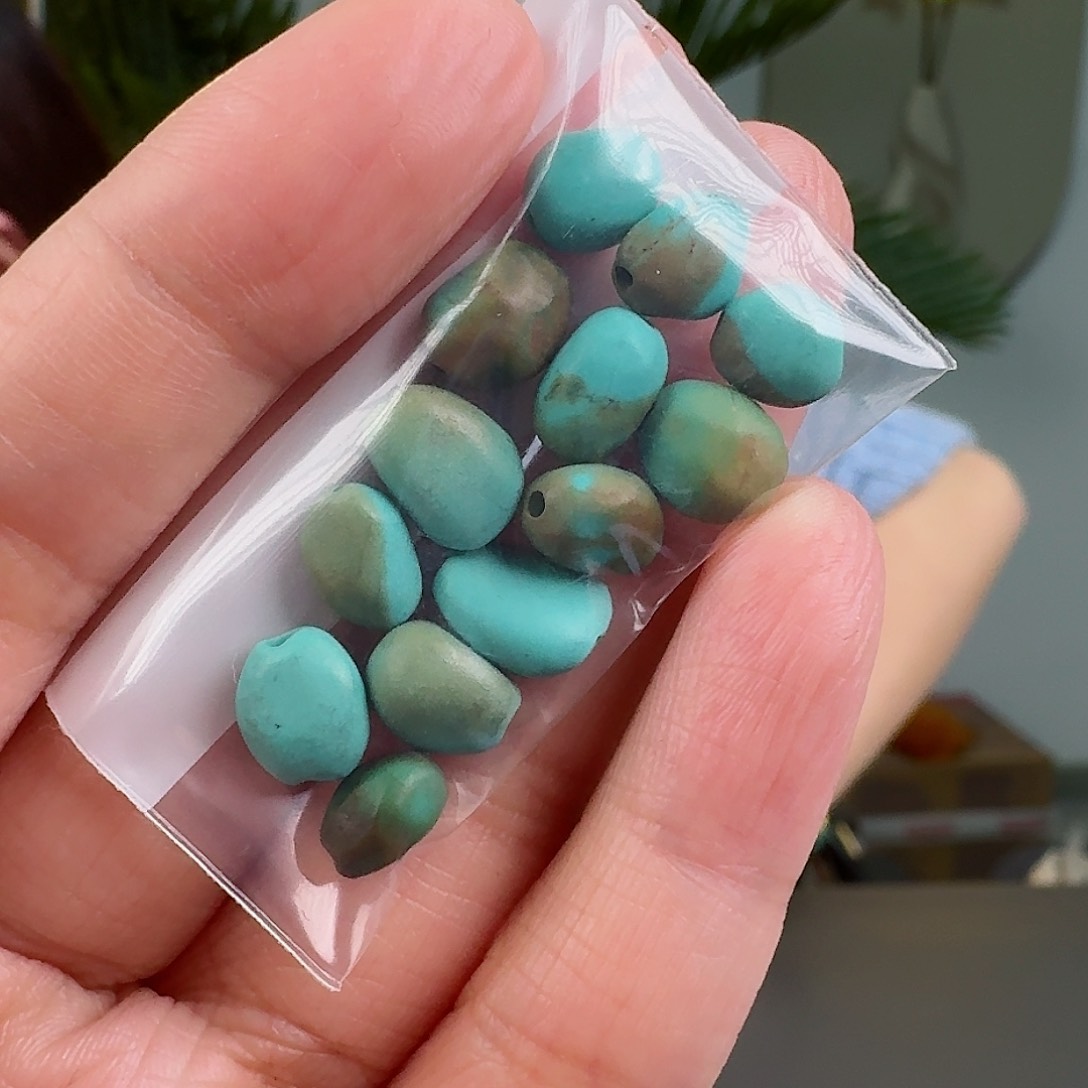 绿松石珠宝奇石未镶嵌