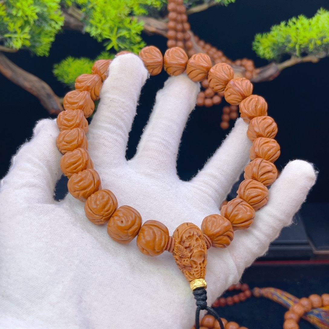 用***9吊坠桃核野生桃核