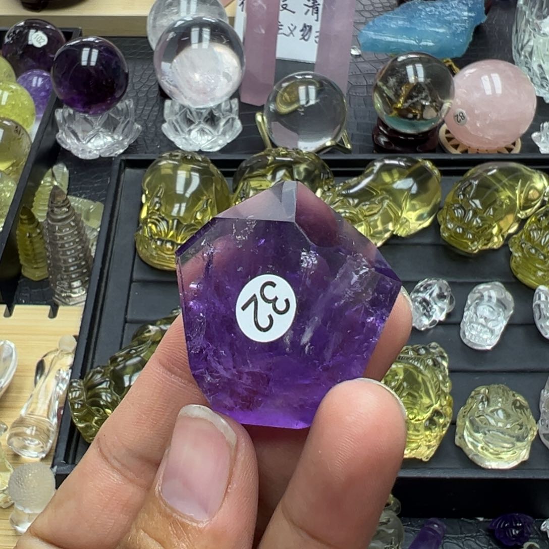水晶摆件未镶嵌水晶