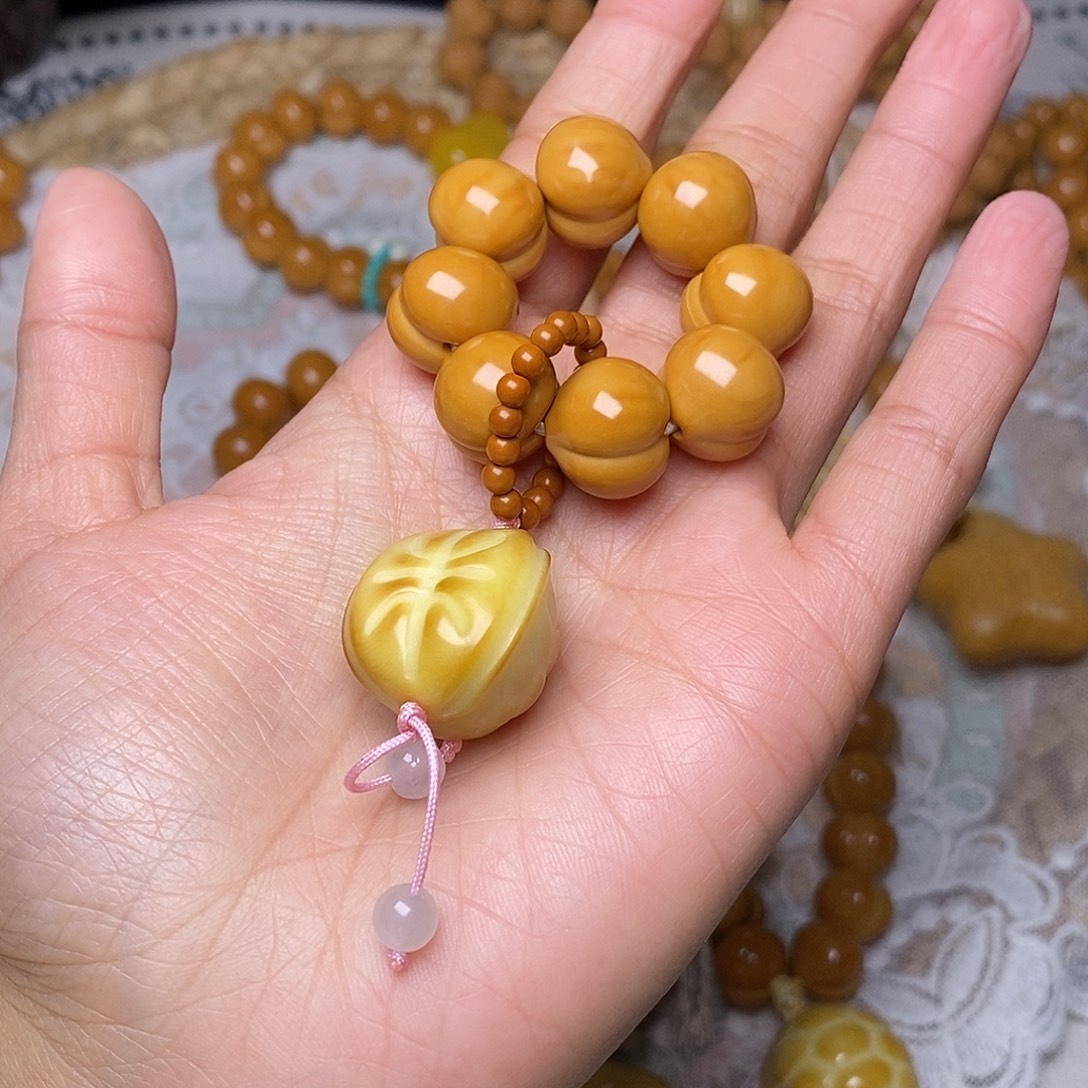 猴头核桃吊坠屁桃15加