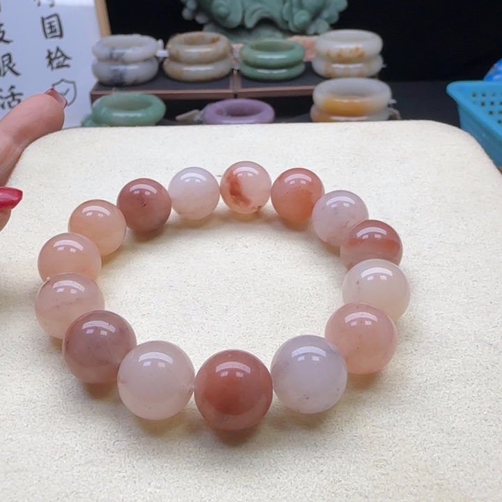 石英岩玉未镶嵌手镯