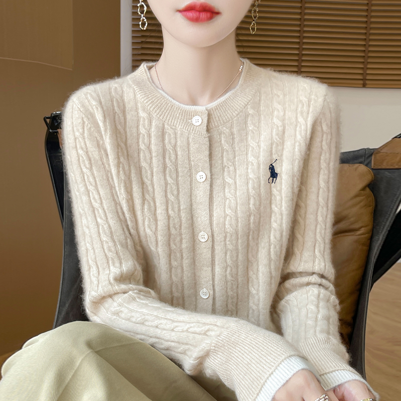 温柔系穿搭~假两件圆领羊绒针织开衫长袖刺绣外套