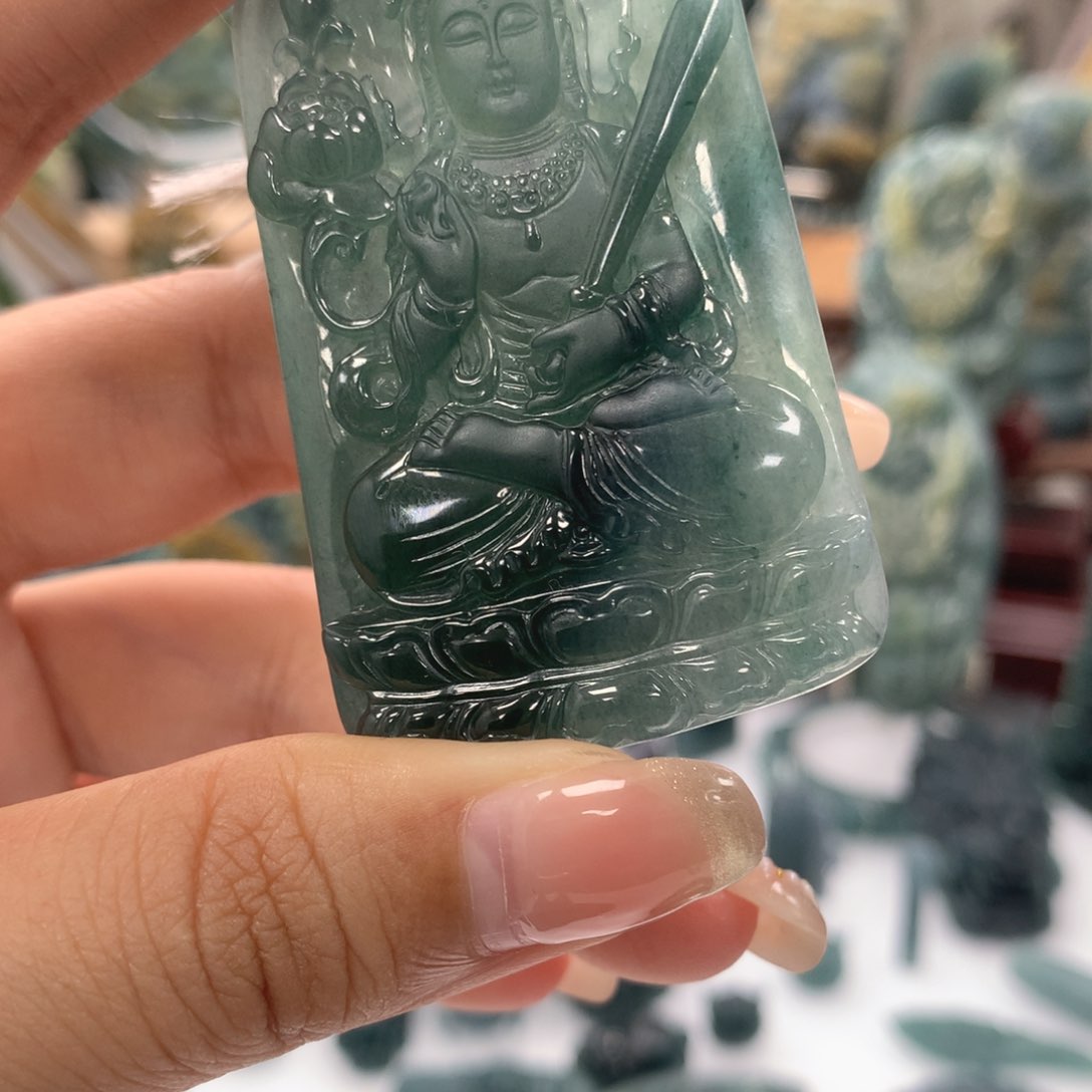 颈饰未镶嵌翡翠天然翡翠
