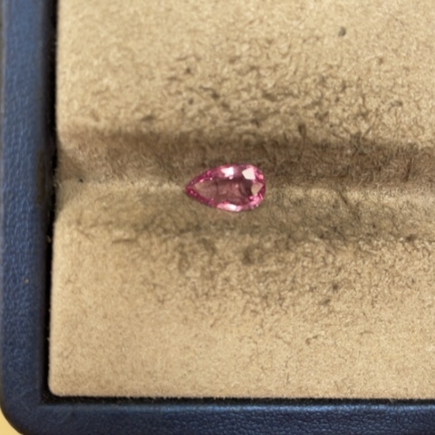 定制尖晶石裸石未镶嵌1.26克拉