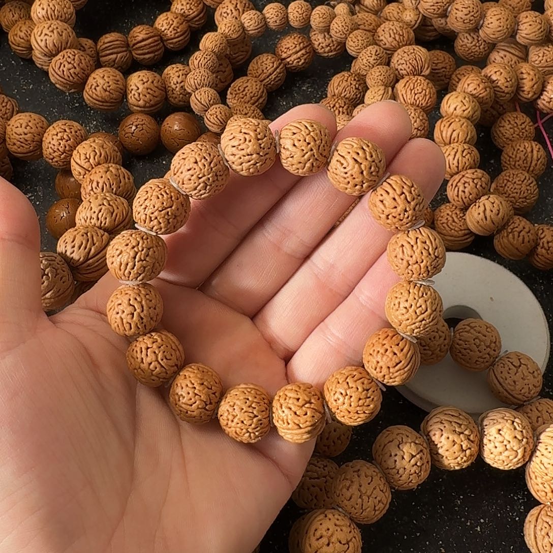 逆***流桃核吊坠金刚纹手串