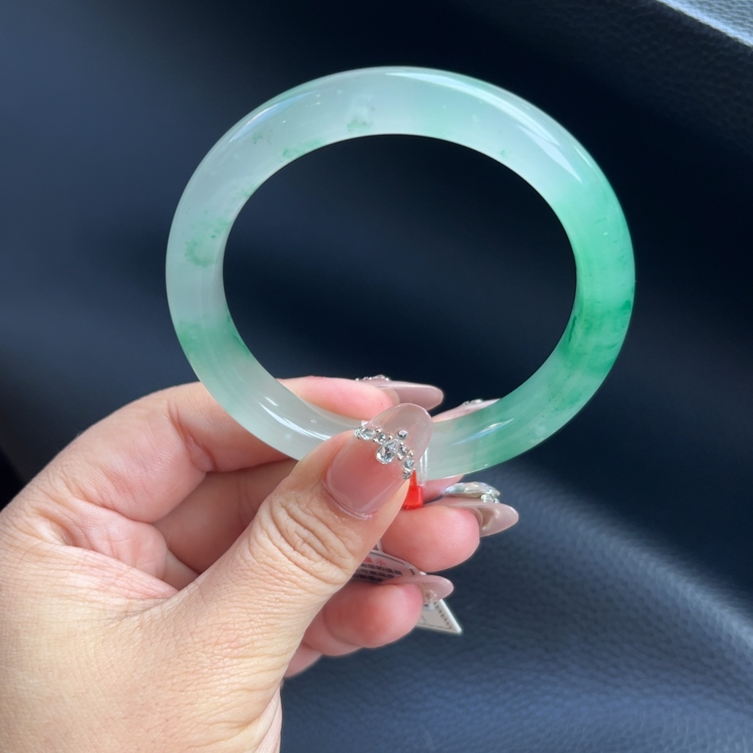 石英质玉未镶嵌手镯59.3