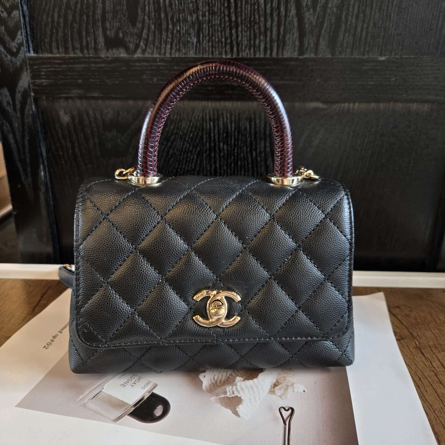 99新 Chanel/香奈儿 黑金cocohadle mini手提单肩斜挎包芯片款