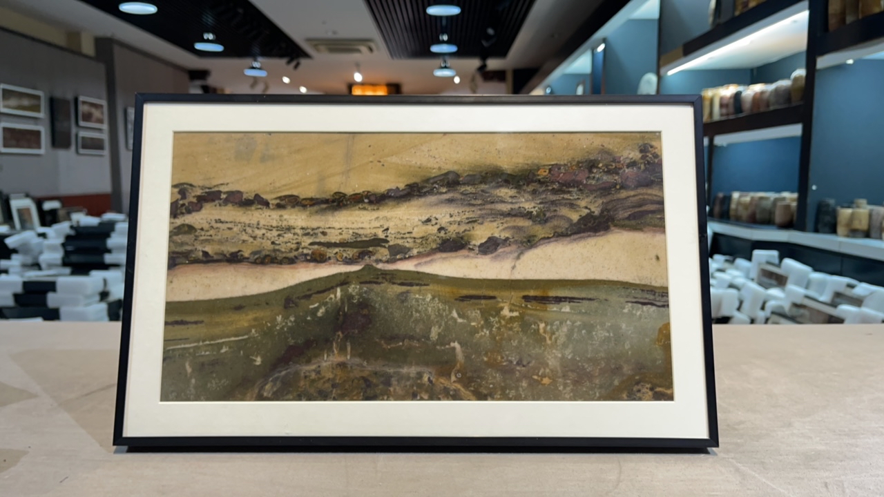 40/25三峡清江画面石 莱茵河畔