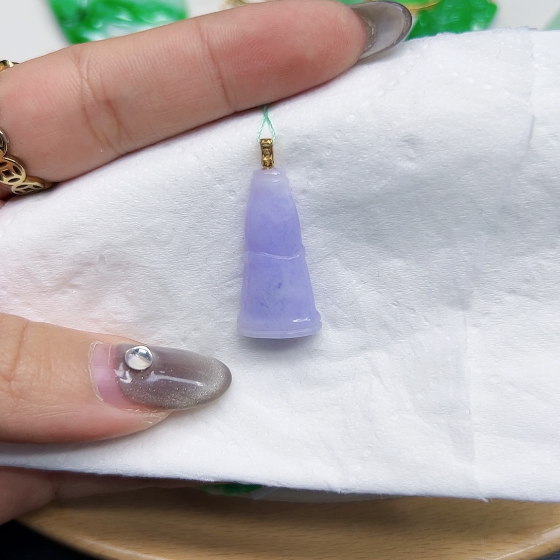 翡翠颈饰18K金镶嵌天然Ａ货翡翠