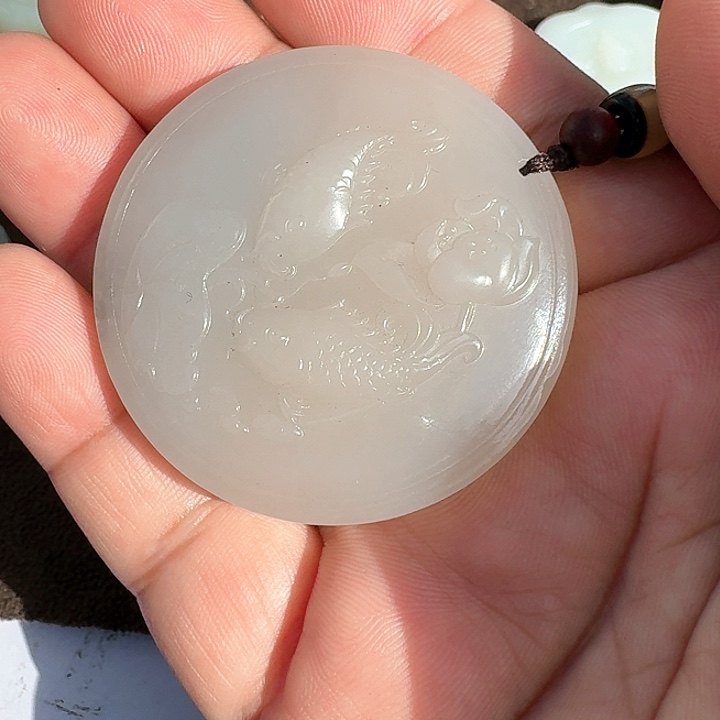 和田玉颈饰未镶嵌