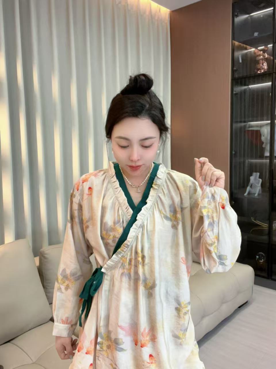 大文子 ·YW ·【桃花扇】上新薄款透气睡衣小V领短袖套装印花水墨