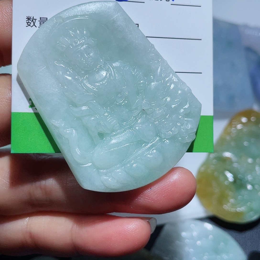 定制翡翠未镶嵌吉*