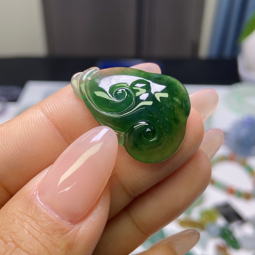 【闪购商品】定制翡翠未镶嵌如意