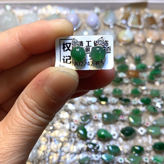 翡翠银S925镶嵌颈饰耳钉