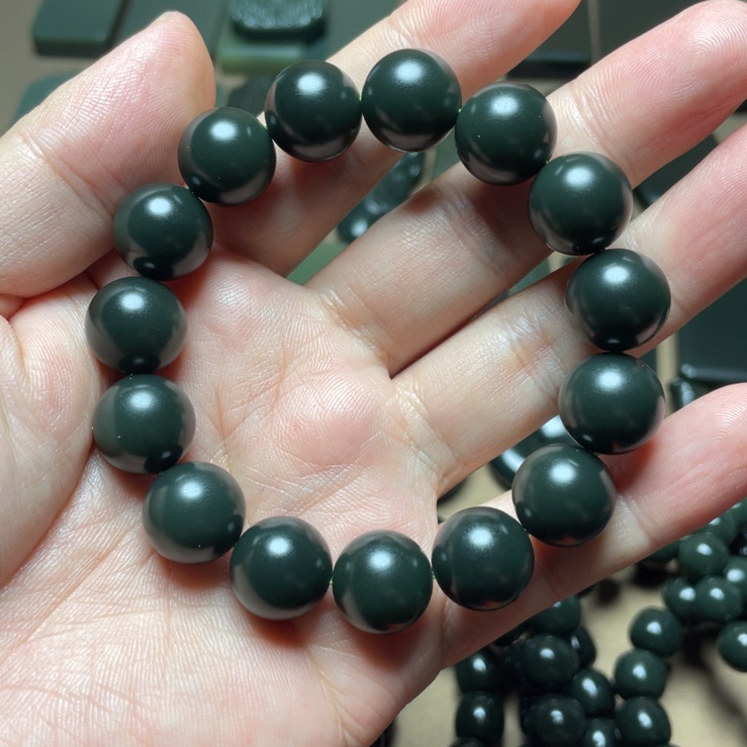 和田玉颈饰未镶嵌L****s