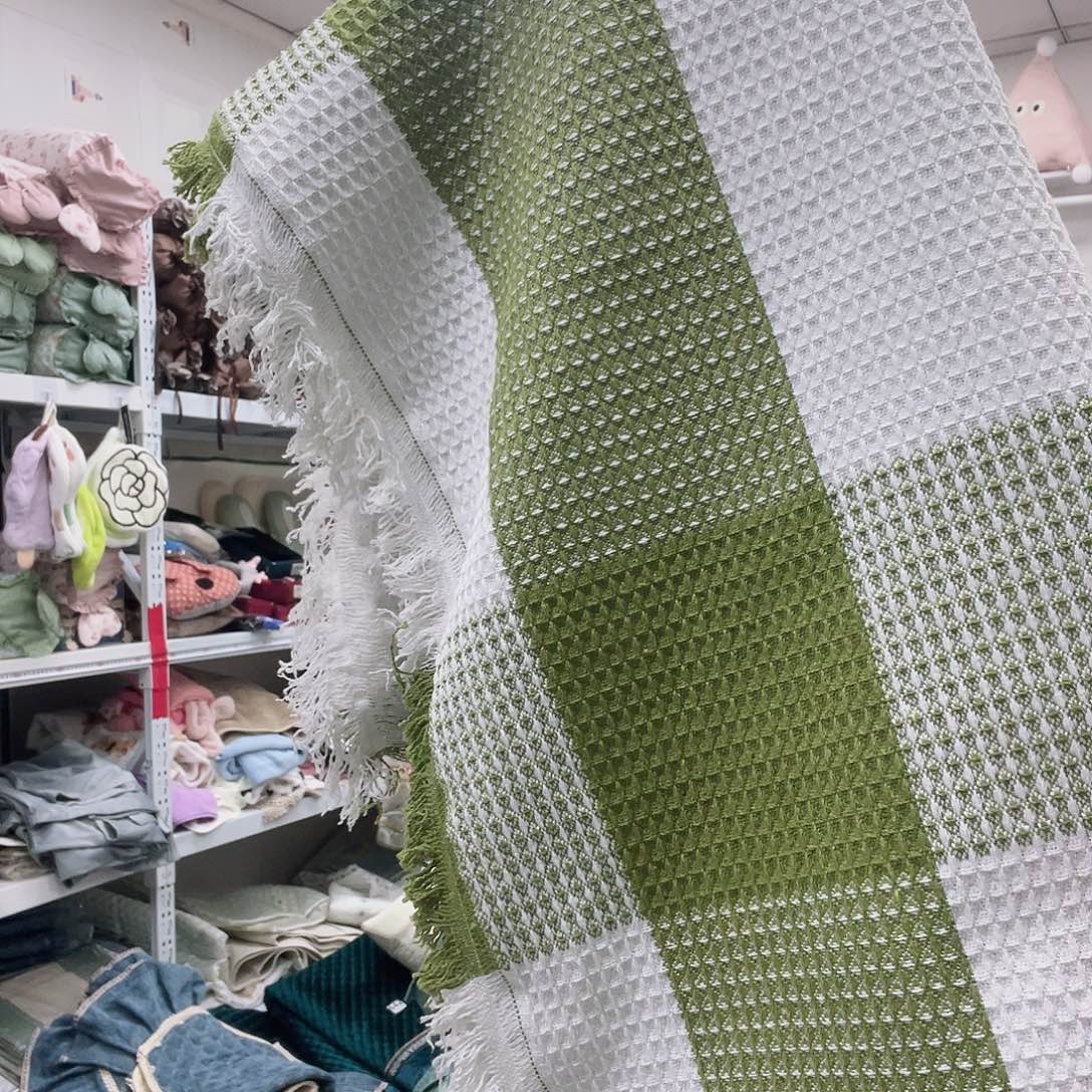 雪尼尔聚酯纤维快乐大本营在这里也