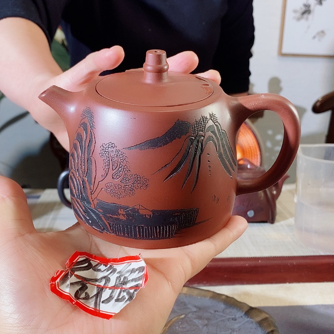 紫砂茶壶宜兴紫砂壶的人是