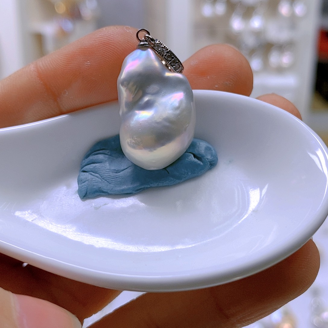 淡水珍珠颈饰合金