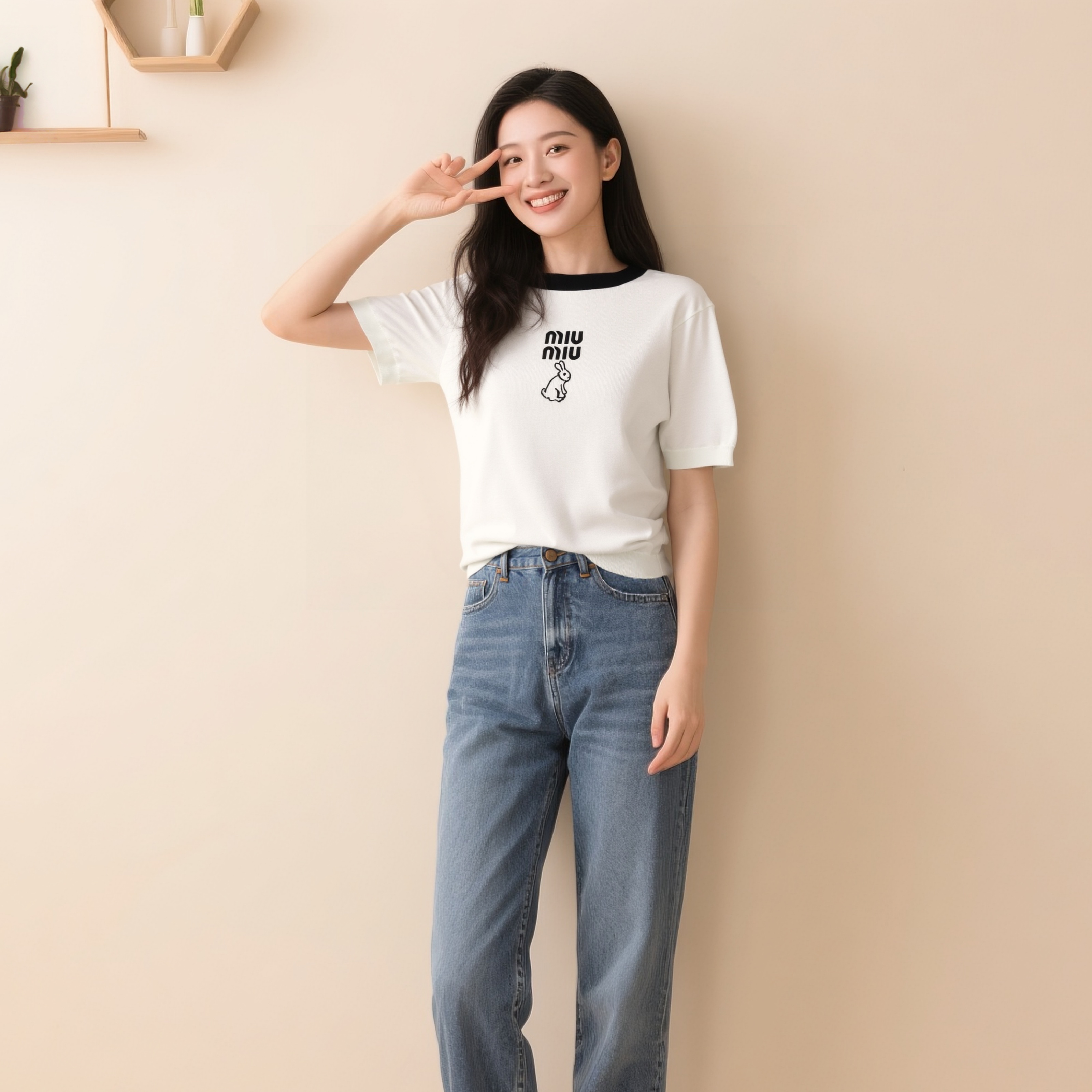 W1127常规款圆领T恤宽松型图案印花日常