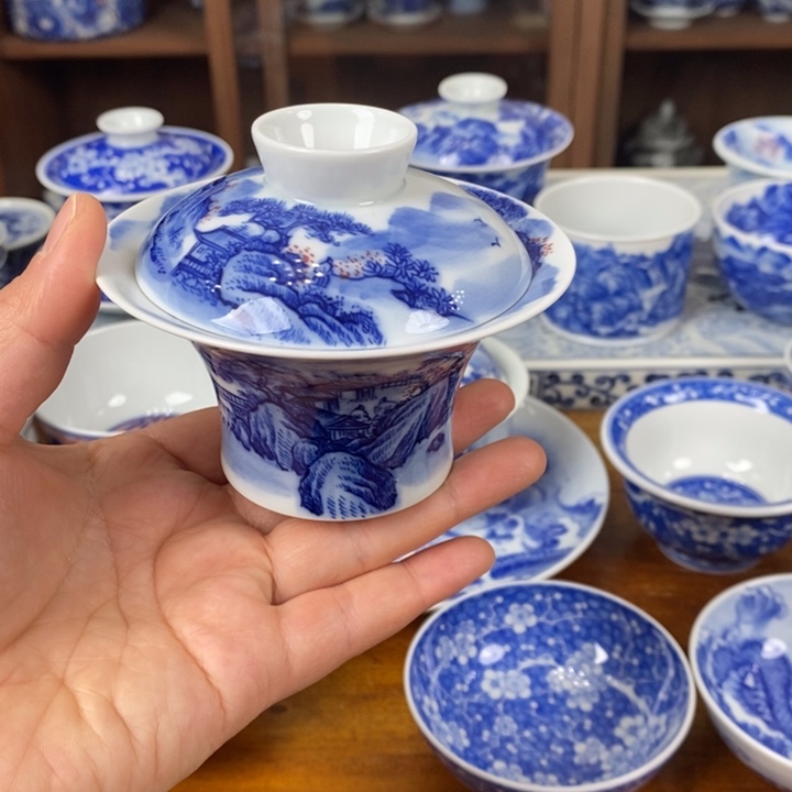 青花手绘手绘山水