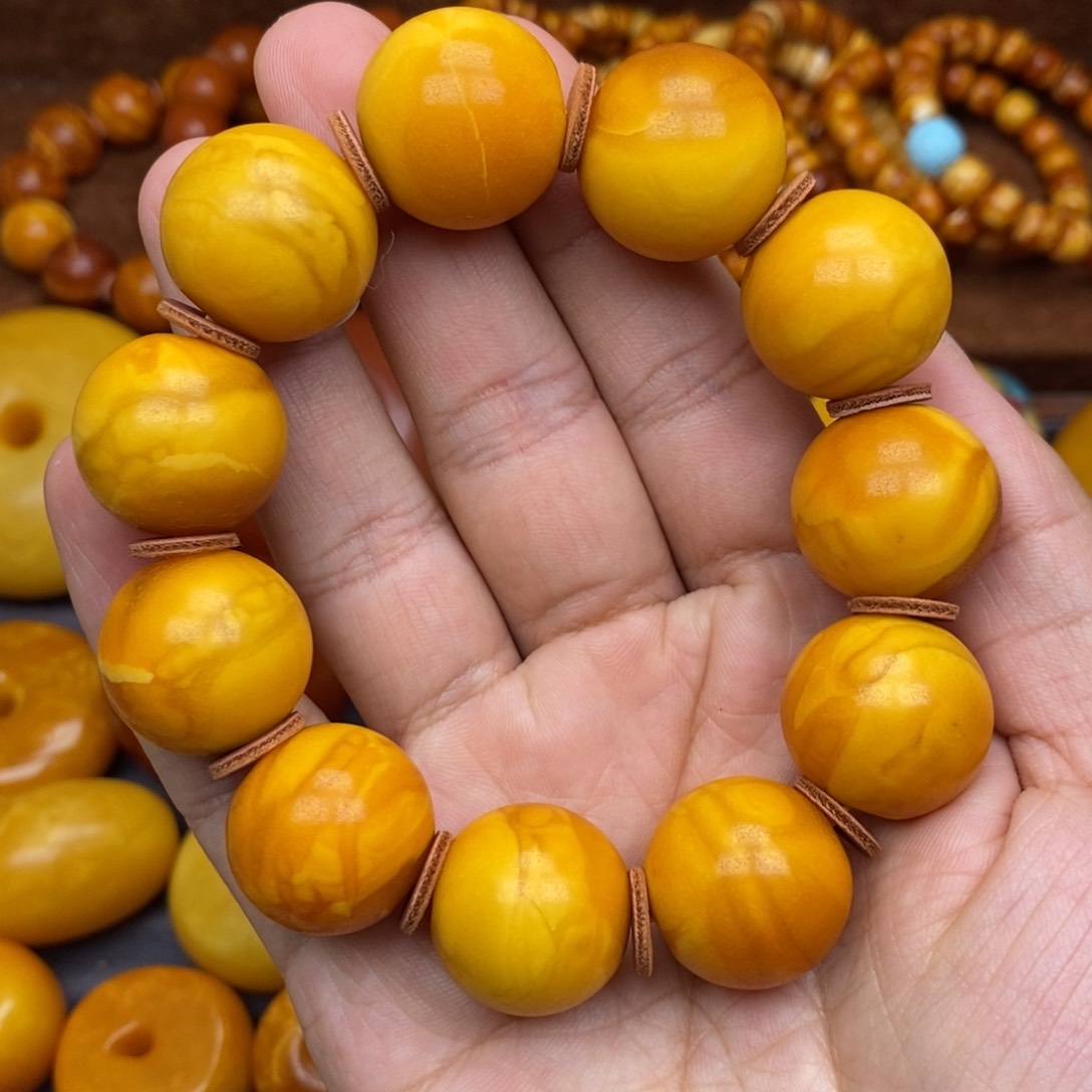 琥珀珠宝奇石未镶嵌