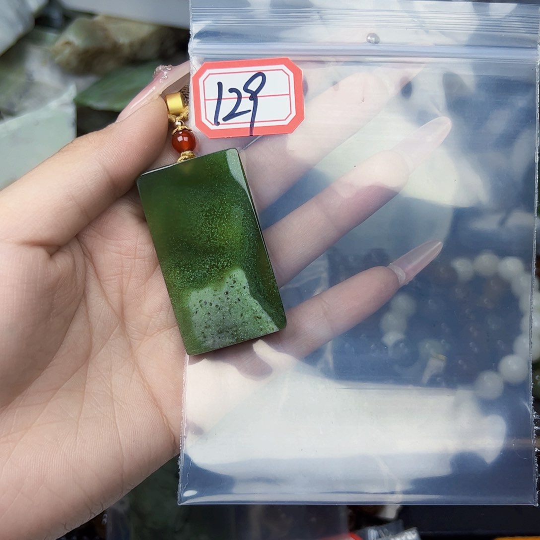 和田玉珠宝半成品未镶嵌